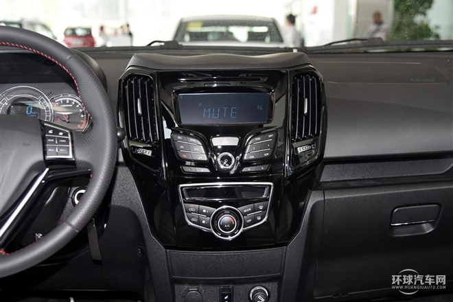 2015款 1.5L AMT舒適型