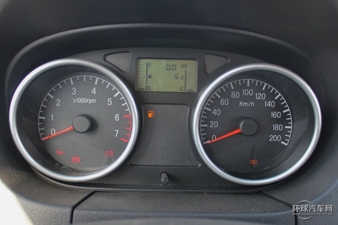 2015款 1.5L 手動豪華型