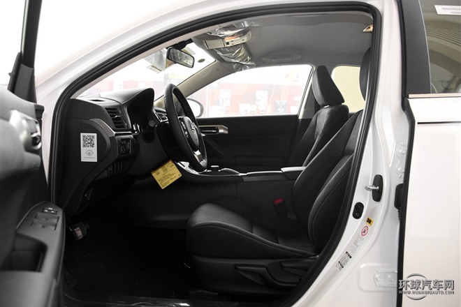 2015款 CT200h 暗夜騎士版