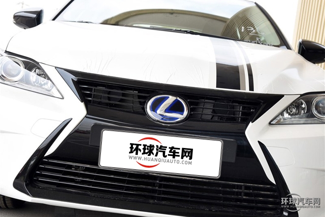 2015款 CT200h 暗夜騎士版