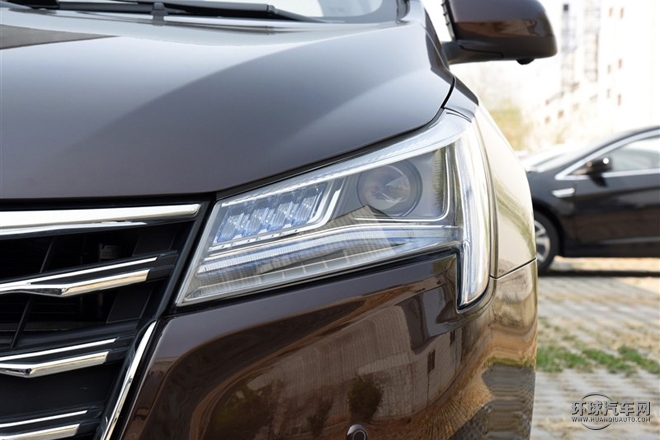 2015款 1.8T 自動旗艦型