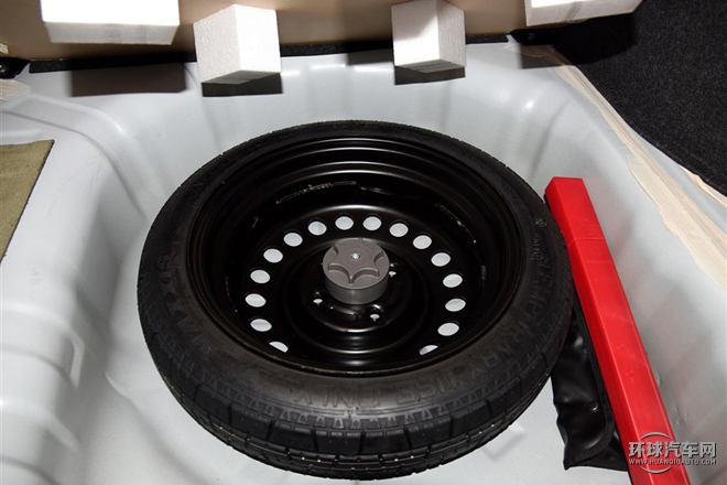 2015款 1.6L 手動豪華版