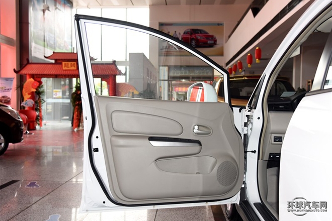 2015款 1.6L 手動豪華版