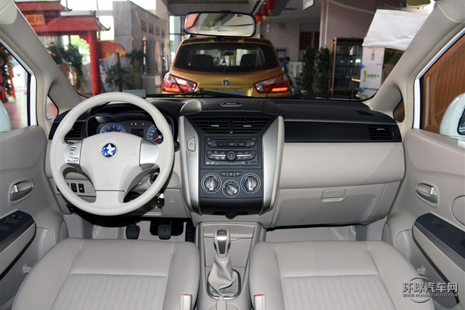 2015款 1.6L 手動豪華版