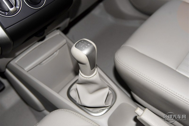 2015款 1.6L 手動豪華版