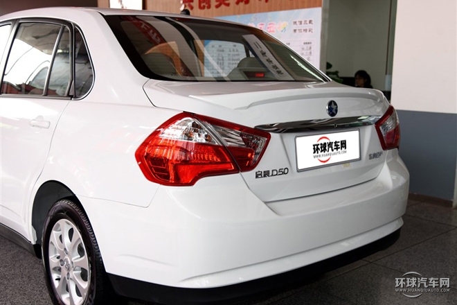 2015款 1.6L 手動(dòng)豪華版