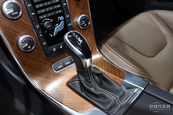 2015款 E驅(qū)混動 2.0T 智越版