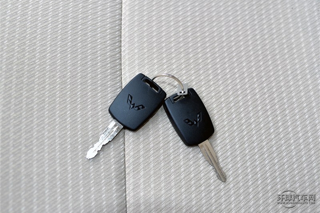 2015款 1.2L基本型CNG