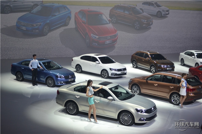 2015款  230TSI 手動豪華版