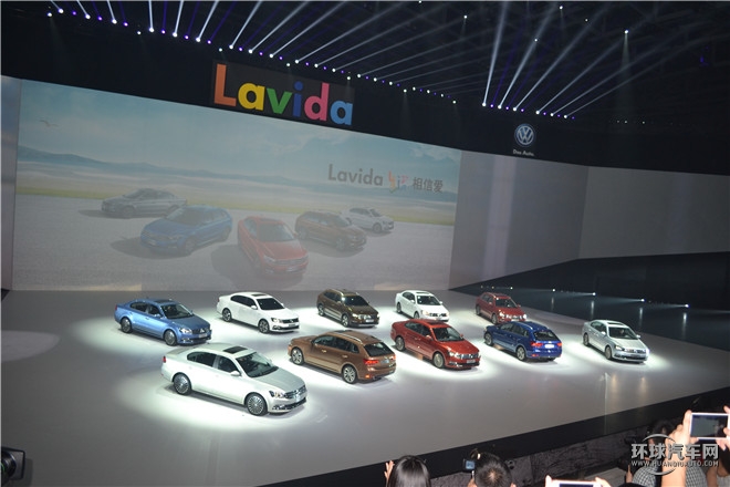 2015款  230TSI 手動豪華版