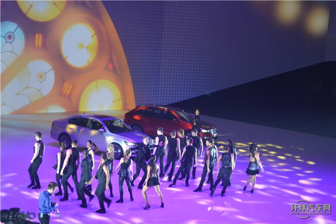 2015款  230TSI 手動豪華版