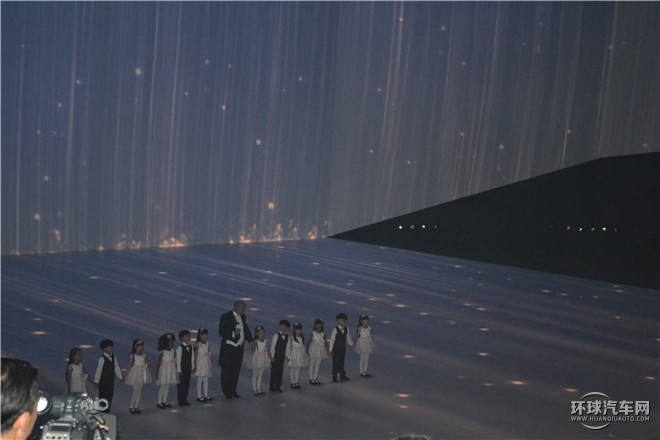 2015款  230TSI 手動豪華版