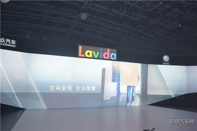 2015款  230TSI 手動豪華版