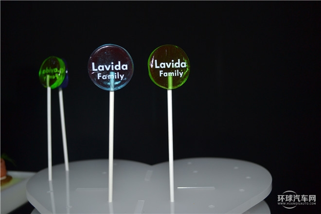 2015款  230TSI 手動豪華版