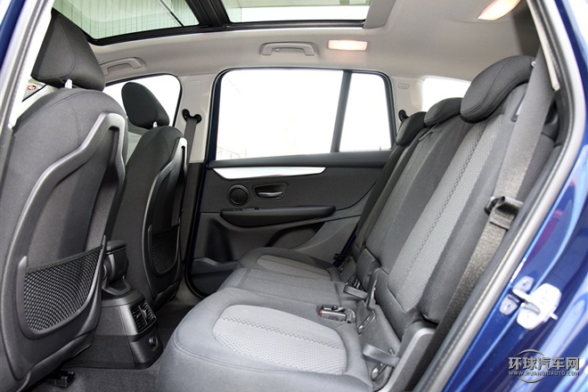 2015款 218i 領先型