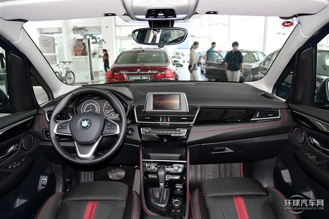 2015款 218i 運動設計套裝