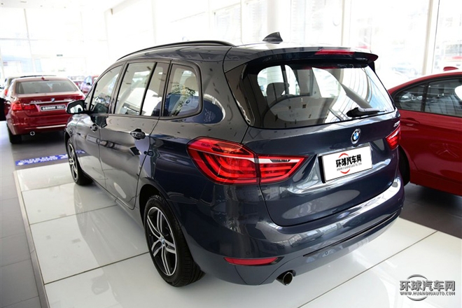 2015款 218i 運動設(shè)計套裝