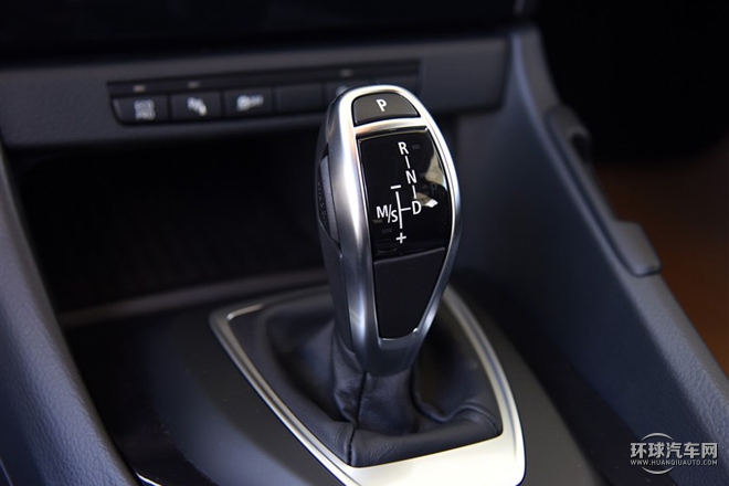 2015款 sDrive18i 領(lǐng)先晉級版