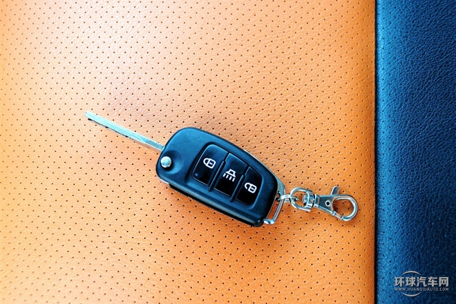 2015款 2.8T四驅柴油 至尊版