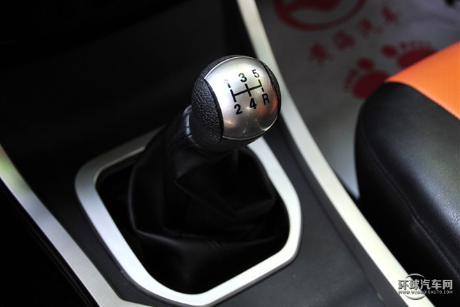 2015款 2.8T四驅(qū)柴油 至尊版