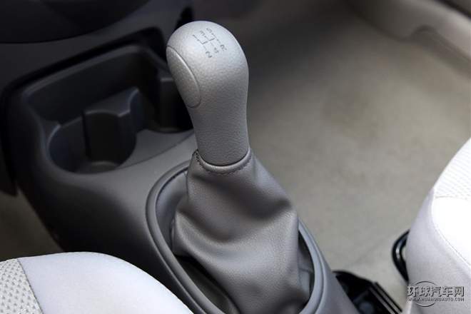 2015款 1.5XE 手動大師版