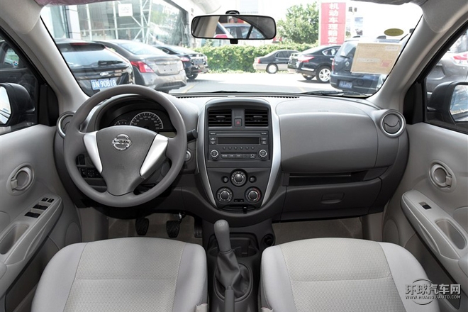 2015款 1.5XE 手動大師版