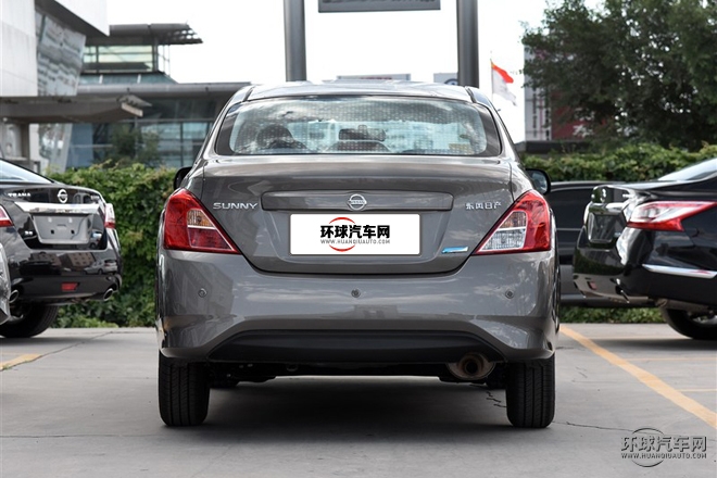 2015款 1.5XE 手動(dòng)大師版