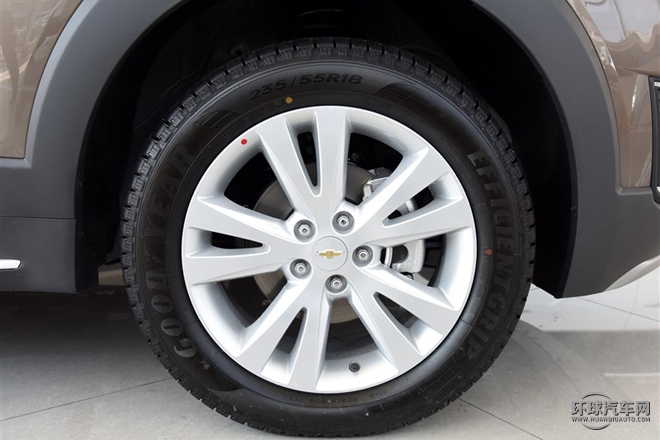 2015款 2.4L 四驅旗艦版 7座