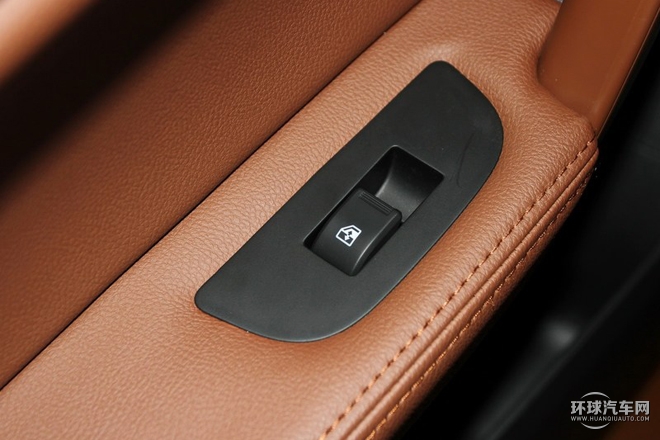 2015款 改款 1.8T CVT優(yōu)雅型