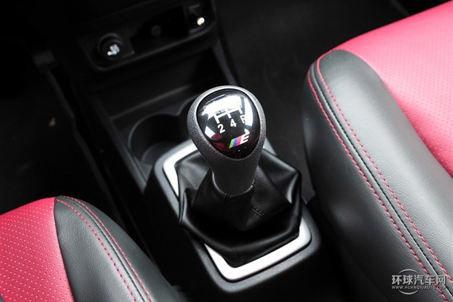 2015款 X6 1.4L 手動(dòng)珠峰版