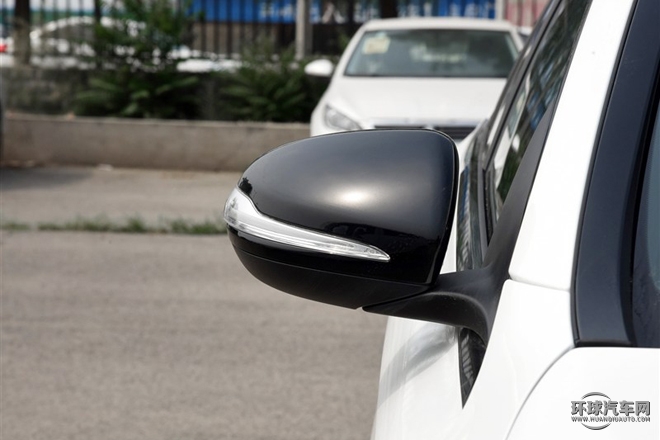 2015款 C 200 運動版 4MATIC