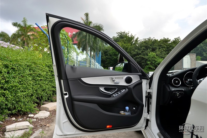 2015款 C 300 運(yùn)動(dòng)版