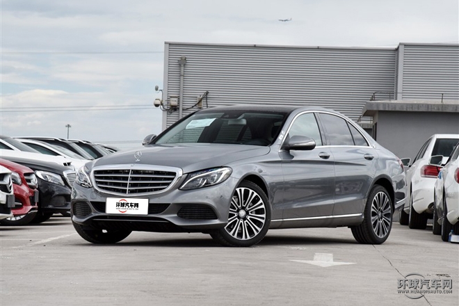 2015款 C 200 L 4MATIC 運(yùn)動(dòng)版