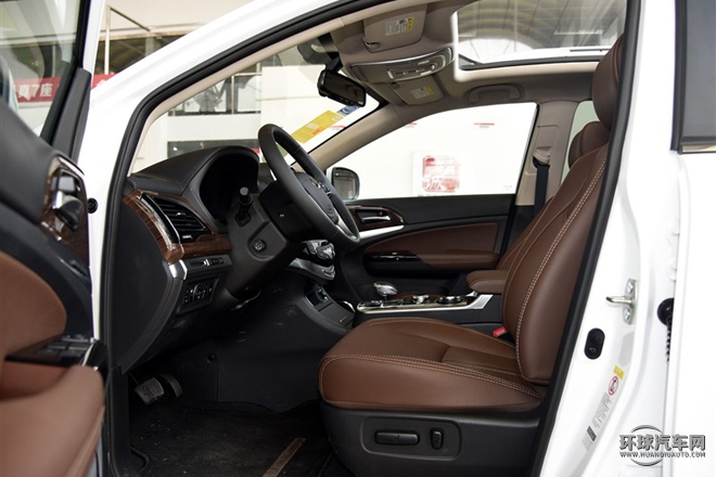 2015款 2.0T 四驅旗艦型