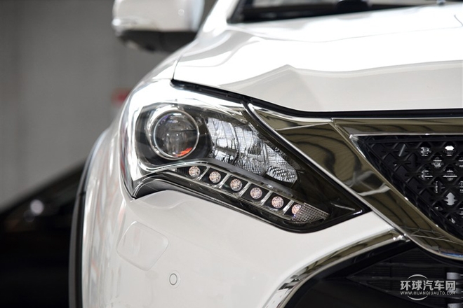 2015款 2.0T 四驅尊貴型