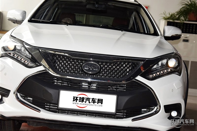 2015款 2.0T 四驅(qū)尊貴型