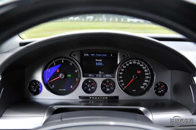 2015款 4.2L 奢享定制型