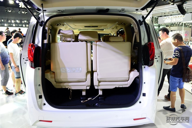 2015款 3.5L 尊貴版