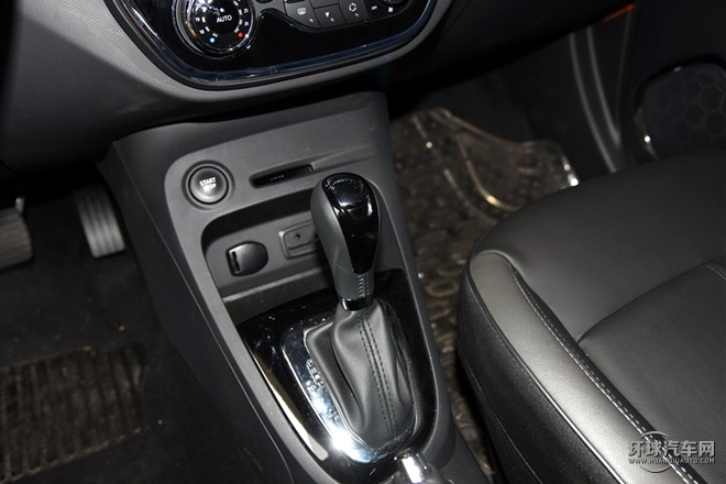 2015款 1.2T 自動舒適型