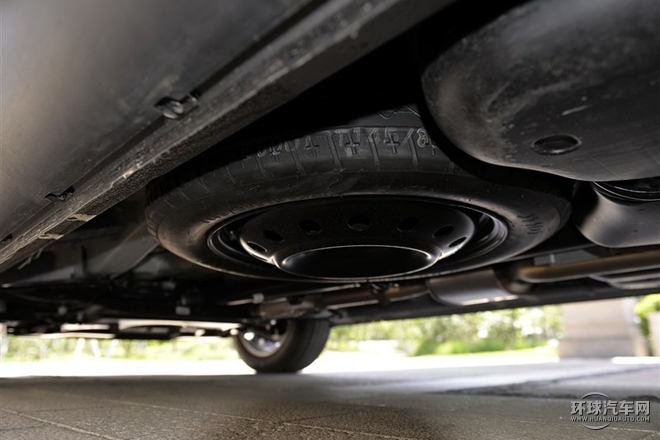 2015款 2.2T 四驅(qū)旗艦型