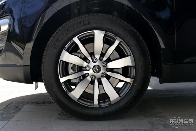 2015款 2.2T 四驅(qū)旗艦型