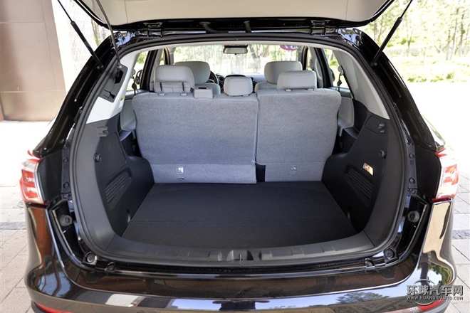 2015款 2.2T 四驅旗艦型