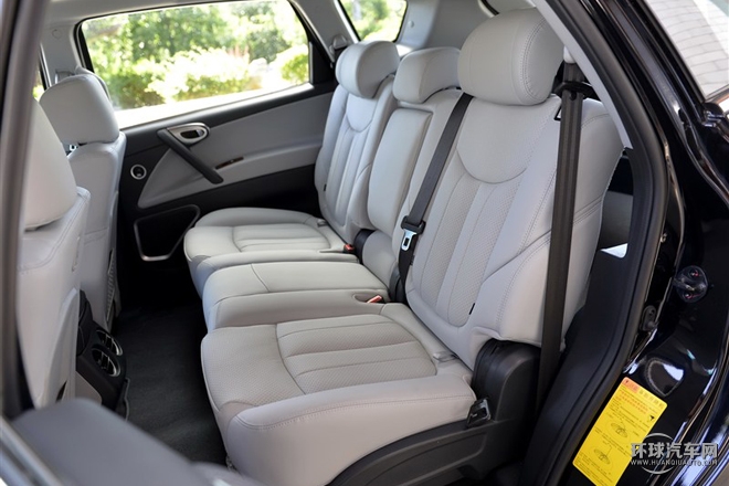 2015款 2.2T 四驅旗艦型