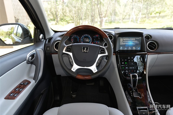 2015款 2.2T 四驅(qū)旗艦型