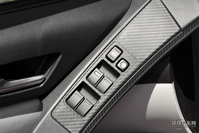 2015款 1.8T 魅力型