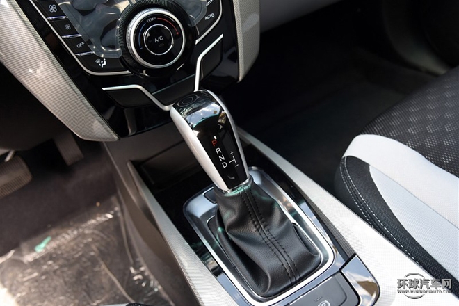 2015款 1.8T 魅力型