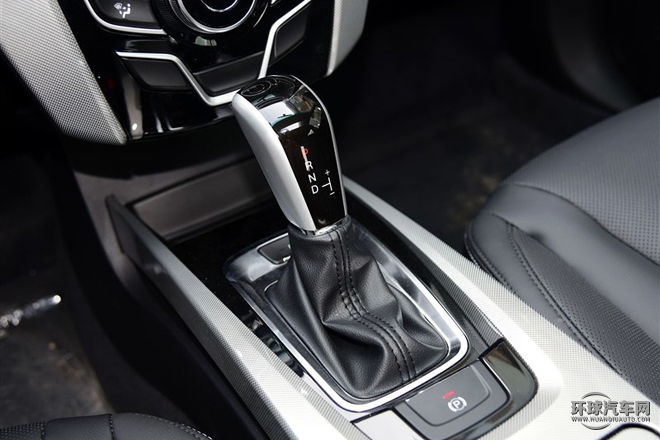 2015款 1.8T 時尚型