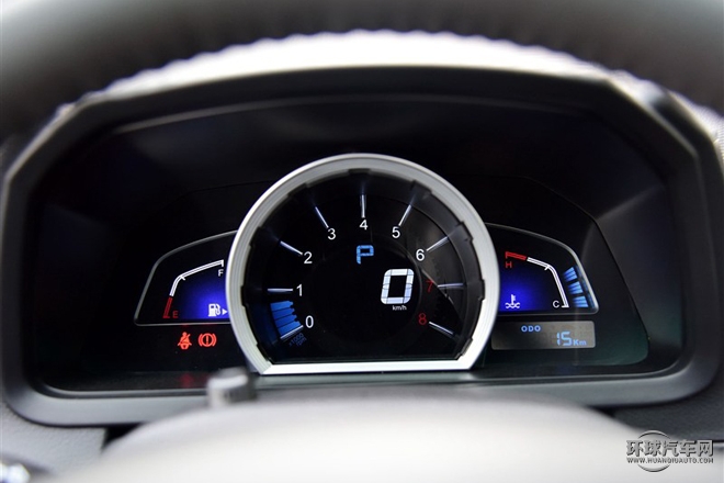 2015款 1.8T 時(shí)尚型