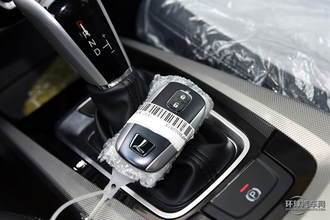 2015款 2.0T 旗艦型