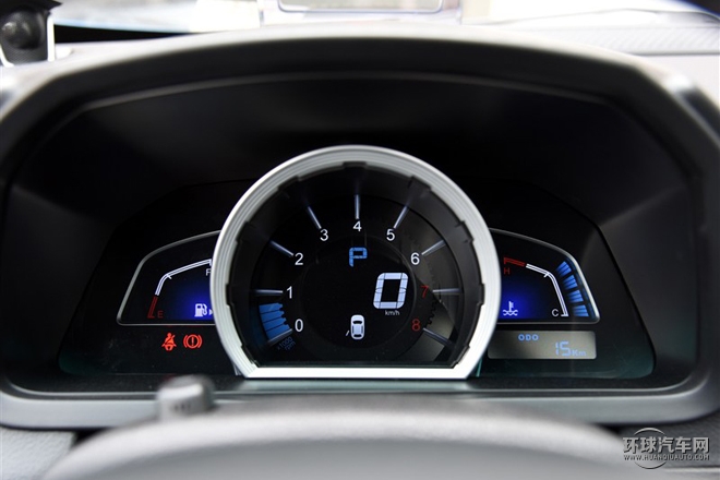 2015款 2.0T 旗艦型